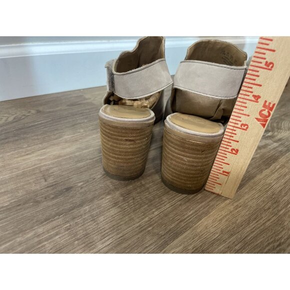 Franco Sarto Womens Beige Leather Ankle Strap Heels Size 7.5 Helix Minimalist - Picture 7 of 9